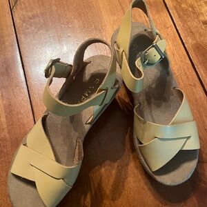 Vintage Strappy Boho Sandals